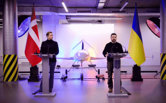 Volodymyr Zelenskyy and Mette Frederiksen Inspected Ukrainian Long-Range Drones Procured with Denmark's Support Volodymyr Zelenskyy and Mette Frederiksen Inspected Ukrainian Long-Range Drones Procured with Denmark's Support