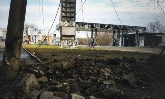 zniszczenia po bombardowaniu