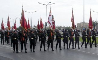 Parada żołnierzy sił zbrojnych Cypru Północnego w 2007