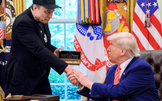 Technooligarchowie w USA: współzależność administracji Trumpa i Doliny Krzemowej