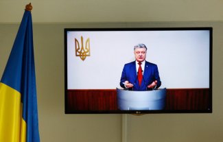 Poroshenko stands alone. Ukraine politics in a pre-election year Poroshenko stands alone. Ukraine politics in a pre-election year
