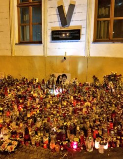 Początek końca rządu Roberta Ficy Początek końca rządu Roberta Ficy