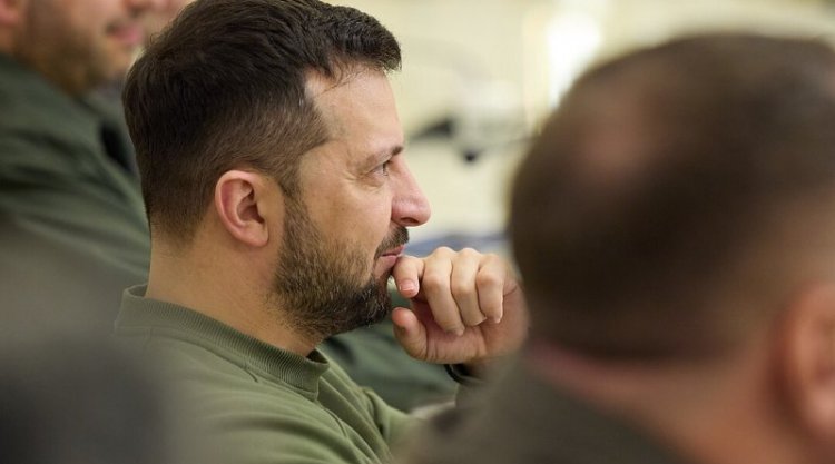 Photo shows President Zelensky