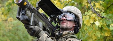 Photo shows Ukrainian soldier