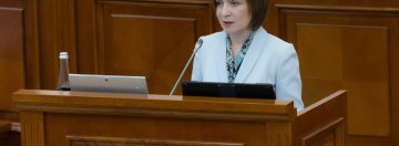 Zdjęcie przedstawia prezydent Sandu