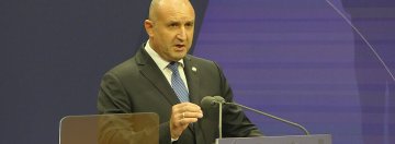 Wybory w Bułgarii: przełomowe zwycięstwo Radewa