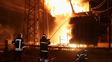 Pożar infrastruktury po rosyjskim ataku