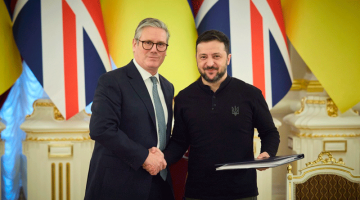 Volodymyr Zelenskyy and Keir Starmer