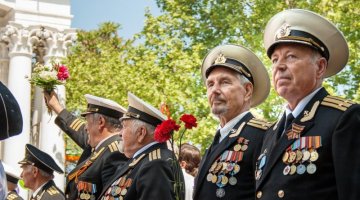 Zdjęcie przedstawia rosyjskich weteranów II Wojny Światowej